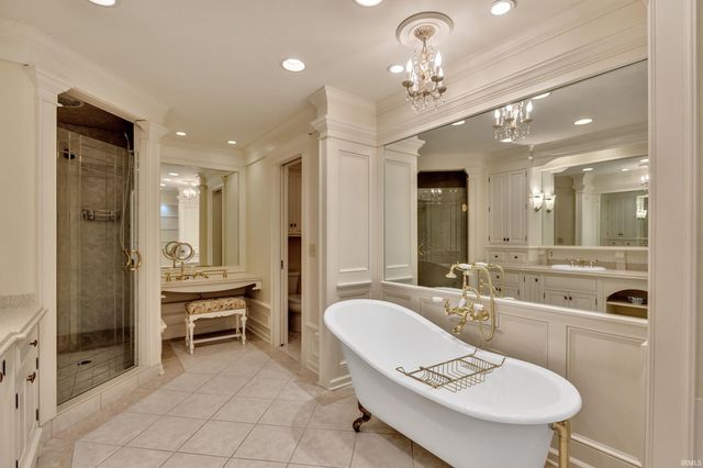 2818 Little Turtle Trail, Fort Wayne, IN 46804