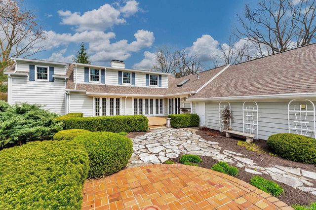 2818 Little Turtle Trail, Fort Wayne, IN 46804