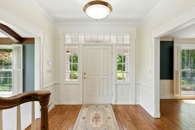 2818 Little Turtle Trail, Fort Wayne, IN 46804