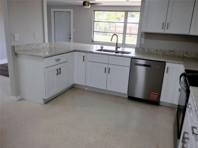 5004 22ND AVENUE W, Bradenton, FL 34209