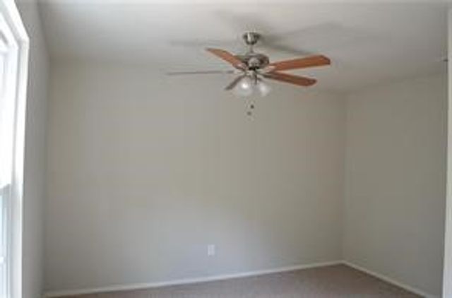 189 Merlin Way, Euless, TX 76039