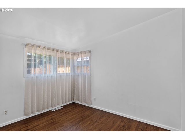 3205 Ne 83RD Ave, Portland, OR 97220