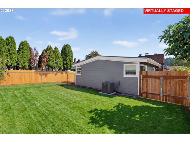 3205 Ne 83RD Ave, Portland, OR 97220