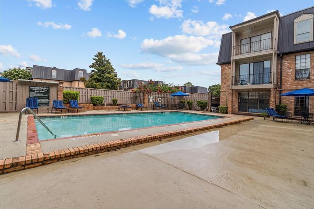 2400 N Braeswood Boulevard 123, Houston, TX 77030