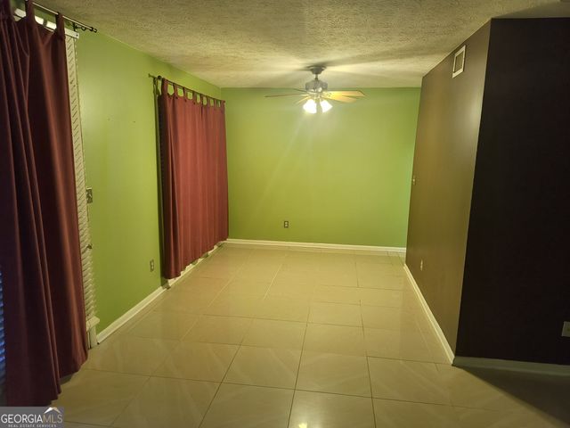 105 Governors Drive, Forest Park, GA 30297