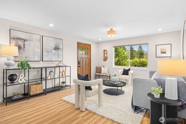 5442 30th Avenue SW, Seattle, WA 98126