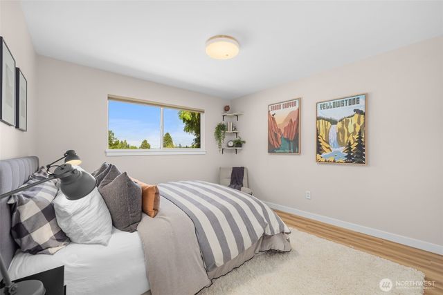 5442 30th Avenue SW, Seattle, WA 98126