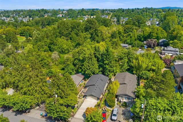 5442 30th Avenue SW, Seattle, WA 98126