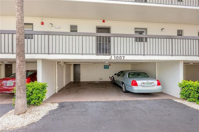 1007 Anglers CV J204, Marco Island, FL 34145