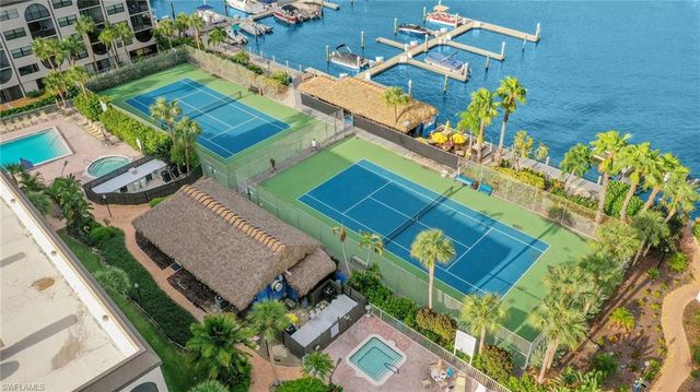 1007 Anglers CV J204, Marco Island, FL 34145
