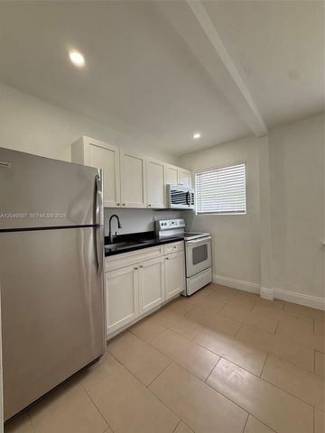 6723 NE Miami Pl 6725, Miami, FL 33138