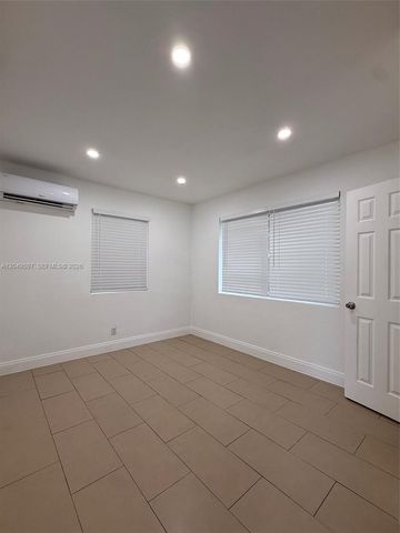 6723 NE Miami Pl 6725, Miami, FL 33138