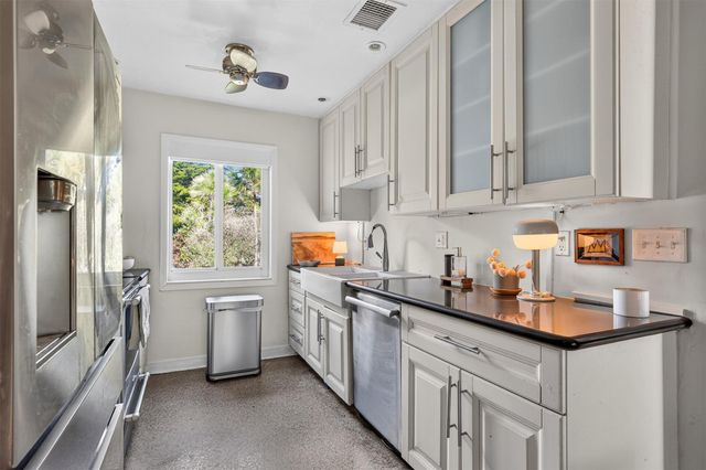 780 NW 33rd Street, Oakland Park, FL 33309