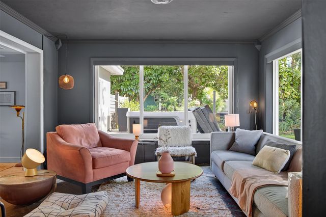 780 NW 33rd Street, Oakland Park, FL 33309