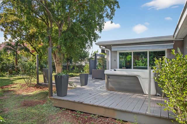 780 NW 33rd Street, Oakland Park, FL 33309