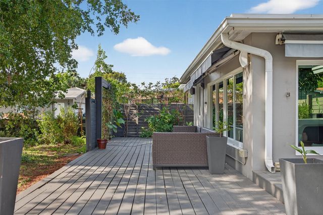 780 NW 33rd Street, Oakland Park, FL 33309