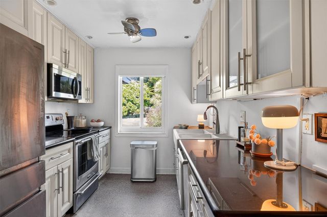 780 NW 33rd Street, Oakland Park, FL 33309