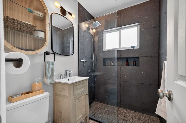 780 NW 33rd Street, Oakland Park, FL 33309