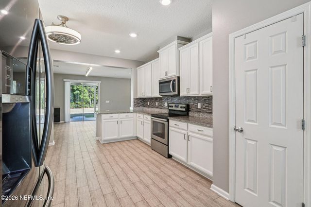 404 HEPBURN Road, Orange Park, FL 32065