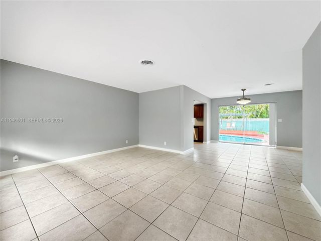 6210 NE 21st Rd, Fort Lauderdale, FL 33308