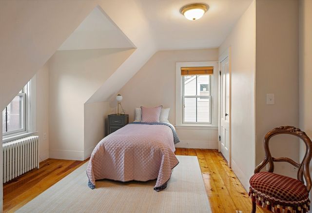 48 Hawthorn Street, Cambridge, MA 02138