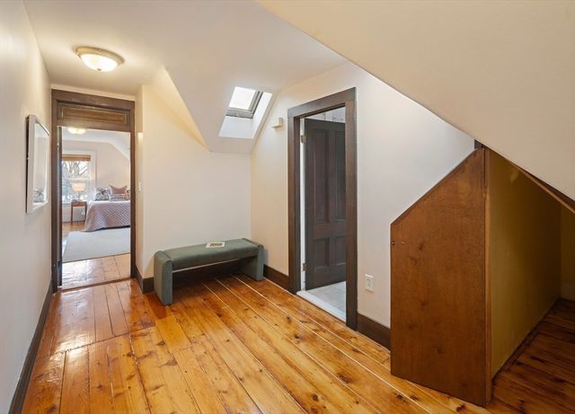 48 Hawthorn Street, Cambridge, MA 02138