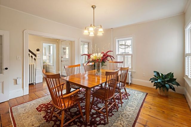 48 Hawthorn Street, Cambridge, MA 02138