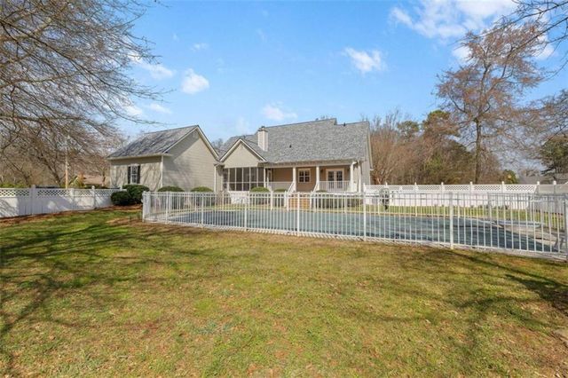 26 Ashland Drive, Commerce, GA 30529