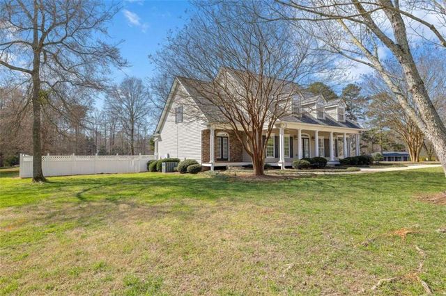 26 Ashland Drive, Commerce, GA 30529