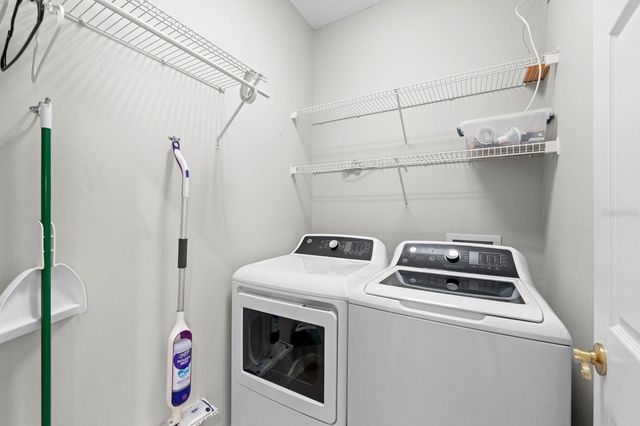 4302 RIVER CLOSE BOULEVARD, Valrico, FL 33596