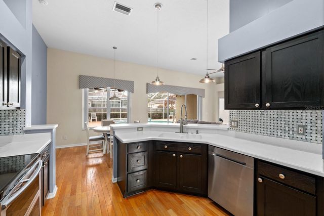 4302 RIVER CLOSE BOULEVARD, Valrico, FL 33596