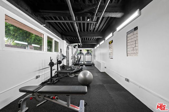 321 N Oakhurst Drive 601, Beverly Hills, CA 90210