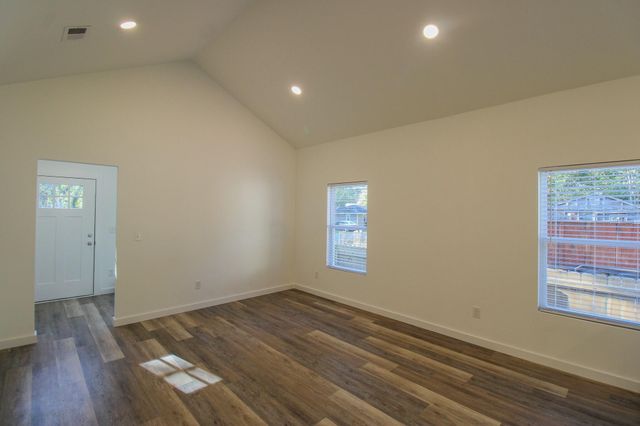 1922 Harper Street, North Charleston, SC 29406