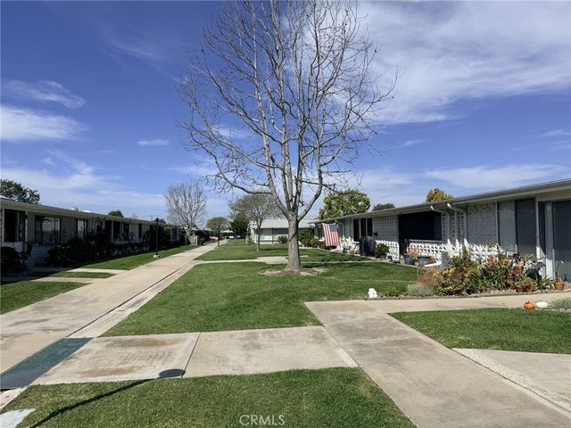 1661 Monterey 16-D, Seal Beach, CA 90740