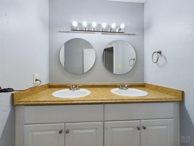 4306 Avenue A Ave 114, Austin, TX 78751