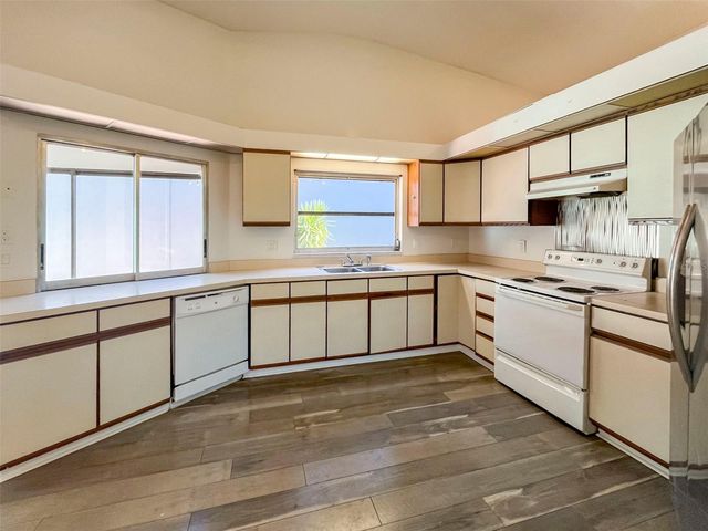 3957 PROCTOR ROAD, Sarasota, FL 34233