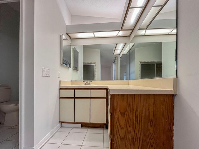 3957 PROCTOR ROAD, Sarasota, FL 34233