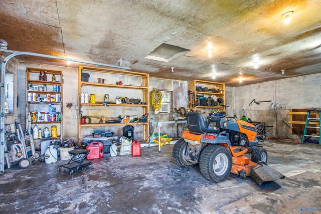 22015 Nelson Road, Elkmont, AL 35620