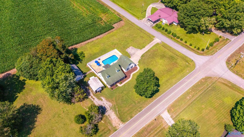 22015 Nelson Road, Elkmont, AL 35620