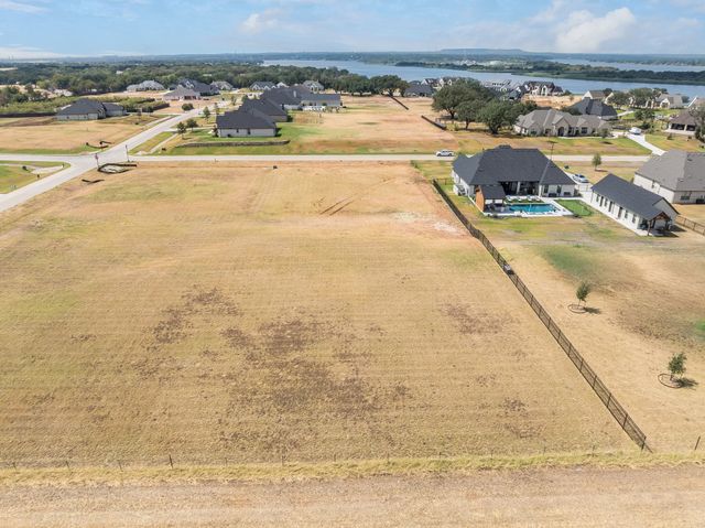 1204 Explorer Lane, Granbury, TX 76049