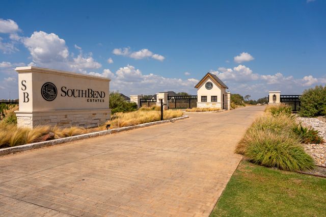1204 Explorer Lane, Granbury, TX 76049