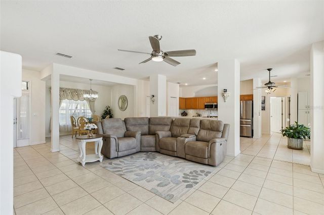 13319 VIA ROMA CIRCLE, Clermont, FL 34711
