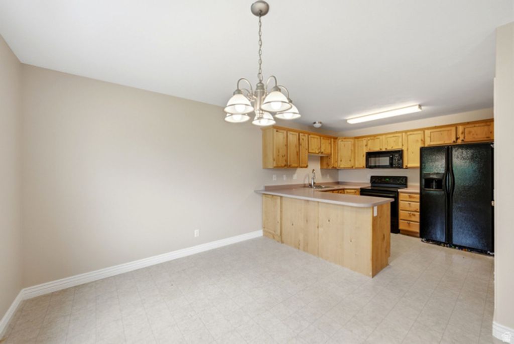 546 W 230 N, Layton, UT 84041 — photo 5