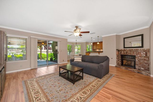 2901 Brenda Way, West Sacramento, CA 95691