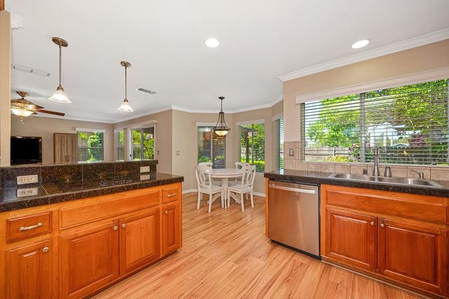 2901 Brenda Way, West Sacramento, CA 95691