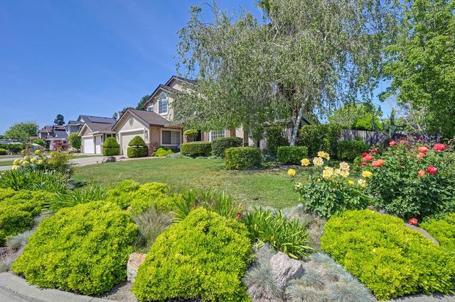 2901 Brenda Way, West Sacramento, CA 95691