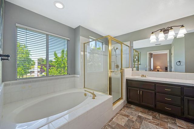 2901 Brenda Way, West Sacramento, CA 95691