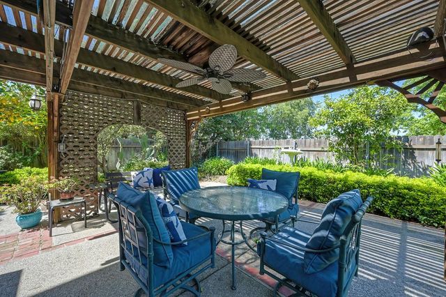 2901 Brenda Way, West Sacramento, CA 95691