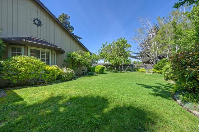 2901 Brenda Way, West Sacramento, CA 95691