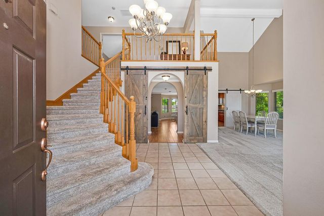 2901 Brenda Way, West Sacramento, CA 95691